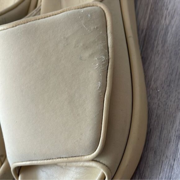 Gia Borghini Chunky Slide Stitched Puffy Sandals Yellow Cream - Picture 9 of 9